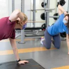 Entreprises 2 image SYMMETRIX EXERCISE & REHAB Beauty & Personal Care Services dans Burnaby BC