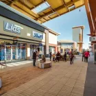 Entreprises 1 image TANGER OUTLETS OTTAWA Shopping Centres & Malls dans Ottawa ON