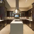 Entreprises 6 image TRAIL APPLIANCES Shopping dans Richmond BC