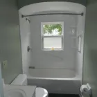 Entreprises 13 image ULTIMATE BATHROOM RENOVATIONS Real Estate & Home Improvement dans Dartmouth NS