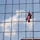 Entreprises 3 image VISIBLE WINDOW CLEANING Window Cleaners dans Burnaby BC