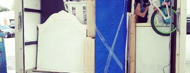 Entreprises 1 image 4UJWORKS MOVING COMPANY Moving & Relocation Services dans Scarborough ON