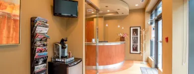 Entreprises 9 image ACQUA DENTAL CENTRE Health & Medicine dans Richmond BC