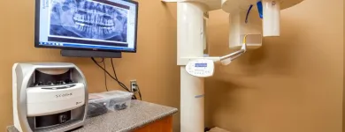 Entreprises 12 image ACQUA DENTAL CENTRE Health & Medicine dans Richmond BC