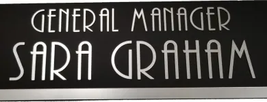 Entreprises 3 image ARAN TROPHY, AWARDS & ENGRAVING Signs, Banners & Display Systems dans Hamilton ON