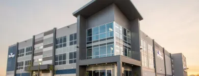 Entreprises 5 image BLUEBIRD SELF STORAGE Storage Facilities & Self-Storage Units dans Woodbridge ON