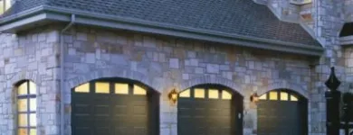 Entreprises 2 image CANADIAN GARAGE DOOR Real Estate & Home Improvement dans Mississauga ON