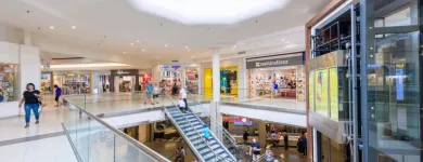 Entreprises 11 image CARREFOUR DE L'ESTRIE Shopping Centres & Malls dans Sherbrooke QC