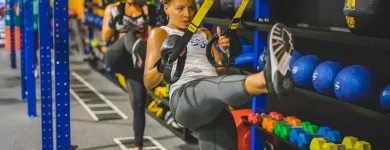 Entreprises 7 image CRUNCH FITNESS - LONDON SOUTH Sports Grounds & Stadiums dans London ON
