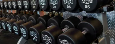 Entreprises 14 image CRUNCH FITNESS - LONDON SOUTH Sports Grounds & Stadiums dans London ON