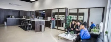 Business 2 image DASHVAPES VAUGHAN Shopping in Concord ON