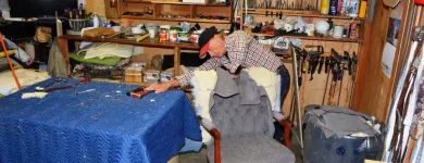 Entreprises 18 image DODMAN UPHOLSTERING LTD Upholsterers dans Burnaby BC