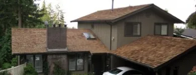 Entreprises 3 image ENVIRO-GREEN ROOF CLEANING & MOSS REMOVAL Roofing Contractors dans Vancouver BC