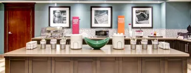 Entreprises 6 image HAMPTON INN BY HILTON LONDON travel & tourism dans London ON