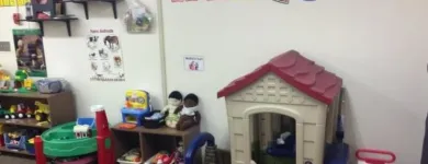 Entreprises 9 image HELPING HANDS EARLY LEARNING DAYCARE Day Centres dans Edmonton AB