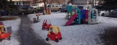 Entreprises 10 image HELPING HANDS EARLY LEARNING DAYCARE Day Centres dans Edmonton AB