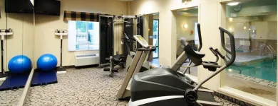 Entreprises 9 image HOLIDAY INN EXPRESS & SUITES OTTAWA AIRPORT Wedding Venues dans Ottawa ON