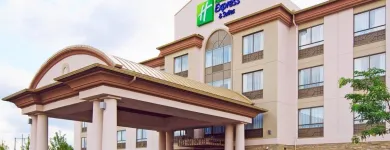 Entreprises 11 image HOLIDAY INN EXPRESS & SUITES OTTAWA AIRPORT Wedding Venues dans Ottawa ON