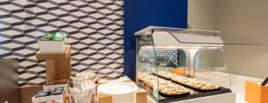 Entreprises 35 image HOLIDAY INN EXPRESS VANCOUVER AIRPORT - RICHMOND Wedding Venues dans Richmond BC