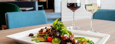 Business 1 image HOLIDAY INN KINGSTON-WATERFRONT Wedding Venues in Kingston ON