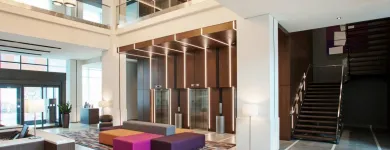 Entreprises 26 image HOLIDAY INN & SUITES MONTREAL CENTRE-VILLE OUEST Wedding Venues dans Montréal QC