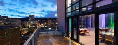 Entreprises 40 image HOLIDAY INN & SUITES MONTREAL CENTRE-VILLE OUEST Wedding Venues dans Montréal QC