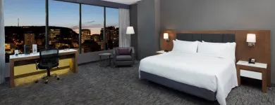 Entreprises 4 image HOLIDAY INN & SUITES MONTREAL CENTRE-VILLE OUEST Wedding Venues dans Montréal QC