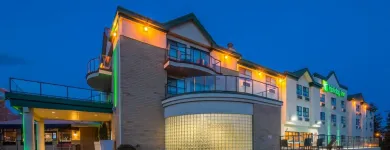 Business 16 image HOLIDAY INN WEST KELOWNA Wedding Venues in Westbank BC