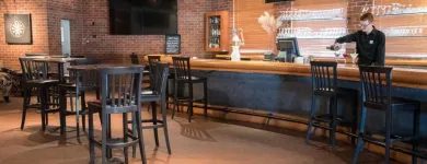 Business 29 image HOLIDAY INN WEST KELOWNA Wedding Venues in Westbank BC