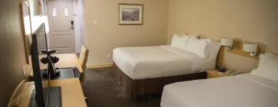 Business 34 image HOLIDAY INN WEST KELOWNA Wedding Venues in Westbank BC