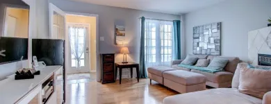 Entreprises 7 image JEAN-XAVIER DUFRESNE | COURTIER IMMOBILIER HULL | VIA CAPITALE Real Estate Appraisers dans Gatineau QC