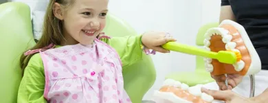 Entreprises 16 image KEELE CROSSTOWN DENTAL Dentures dans York ON