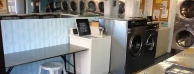 Entreprises 5 image LAUNDROMAT 24 HOUR COIN Laundromats dans Toronto ON