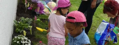 Entreprises 11 image LES TOURNESOLS/SUNFLOWERS BILINGUAL MONTESSORI CENTRE (TMBC) Day Centres dans Edmonton AB