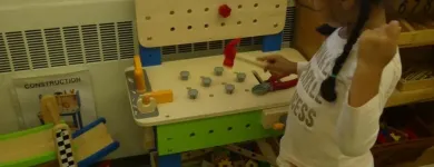 Entreprises 12 image LES TOURNESOLS/SUNFLOWERS BILINGUAL MONTESSORI CENTRE (TMBC) Day Centres dans Edmonton AB