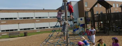 Entreprises 1 image LES TOURNESOLS/SUNFLOWERS BILINGUAL MONTESSORI CENTRE (TMBC) Day Centres dans Edmonton AB