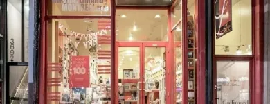 Business 3 image LIBRAIRIE GALLIMARD Shopping in Montréal QC