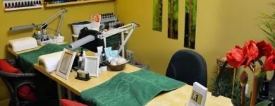 Entreprises 2 image MELANGE SALON & SPA Hair Salons dans Edmonton AB