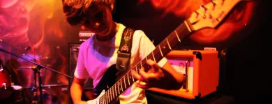 Entreprises 8 image NEIGHBOUR NOTE Music Schools dans Toronto ON