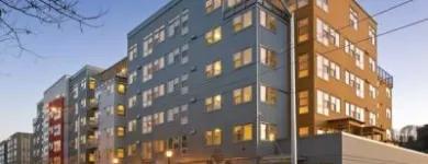 Entreprises 3 image RE/MAX PLUS-CITY TEAM INC, BROKERAGE Real Estate Agents dans Toronto ON