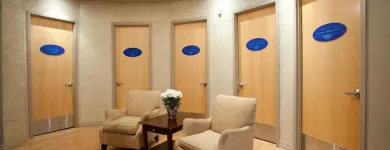 Entreprises 2 image REFRESH DAY SPA & SALON LTD Beauty & Personal Care Services dans Windsor ON