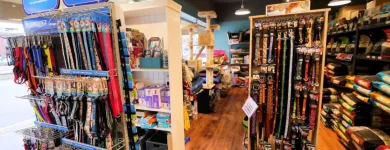 Entreprises 2 image SOCIAL PETS Shopping dans Kelowna BC