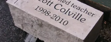 Entreprises 4 image STONE ENGRAVING ONTARIO Stone Products Manufacturers & Suppliers dans Toronto ON