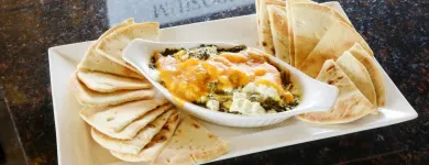 Entreprises 22 image SYMPOSIUM CAFE RESTAURANT & LOUNGE Restaurants dans Aurora ON