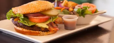 Entreprises 2 image SYMPOSIUM CAFE RESTAURANT & LOUNGE Restaurants dans Aurora ON