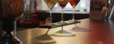 Entreprises 11 image SYMPOSIUM CAFE RESTAURANT & LOUNGE Restaurants dans Aurora ON