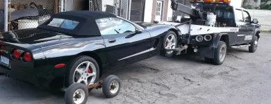 Business 8 image TIP TOP TOWING INC Towing Services in Hamilton ON