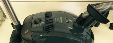Business 4 image VACUUMS R US Vacuum Cleaners in Edmonton AB
