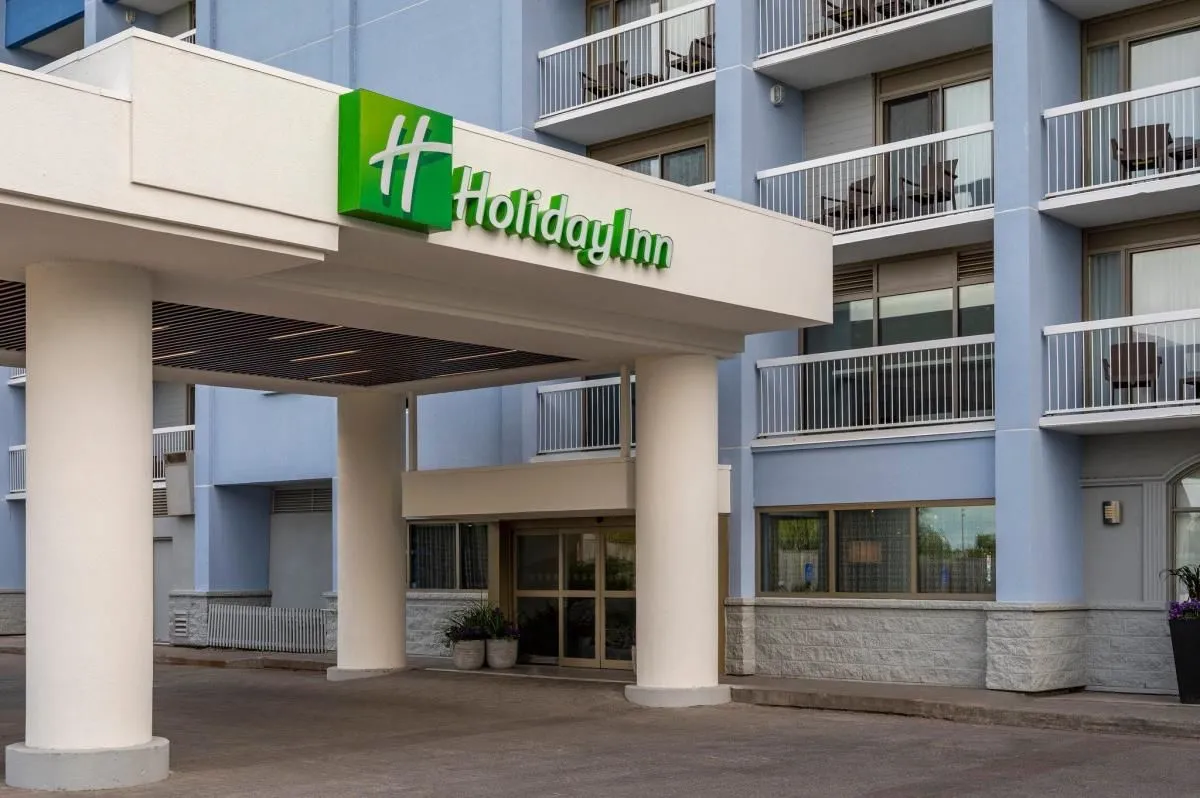 Entreprises 6 image HOLIDAY INN KINGSTON-WATERFRONT