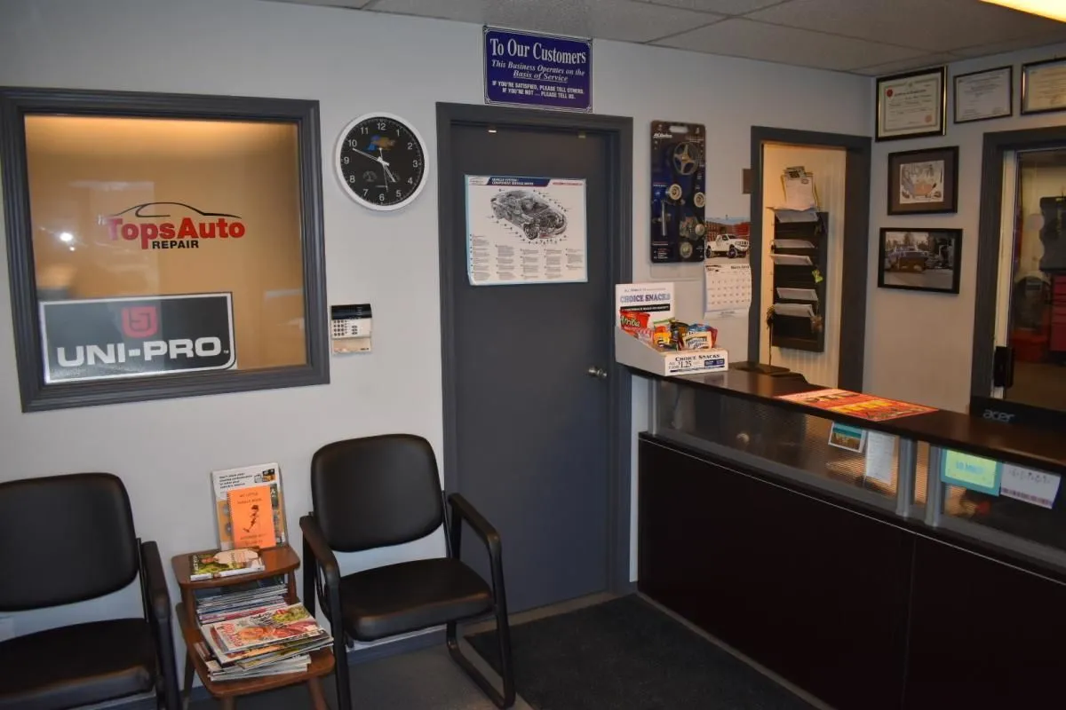 Business 5 image TOPS AUTO REPAIR